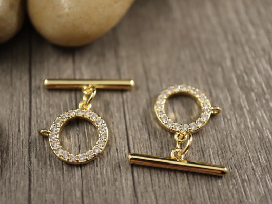 Salpalukko strasseilla, 19x4x2mm, 18K/ kulta, 1setti