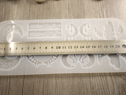 Silikonimuotti kuu ja pilvi, 106x235x4.5mm