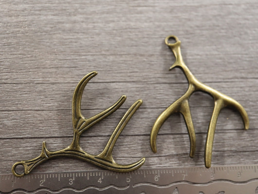 Sarviriipus, 50x38mm, pronssi, 1kpl