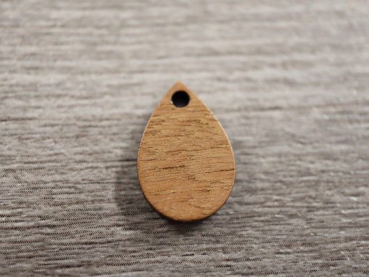 Puuriipus pisara, 17x11mm, ruskea, 10kpl