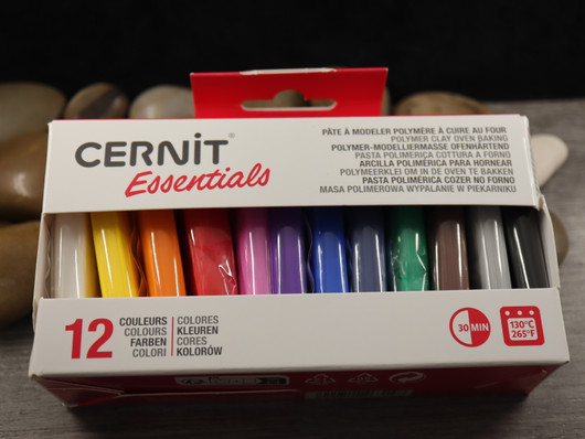 Cernit essentials, 12x 25g, 12 eri väriä, 1kpl POSTIPAKETTI TOIMITUS