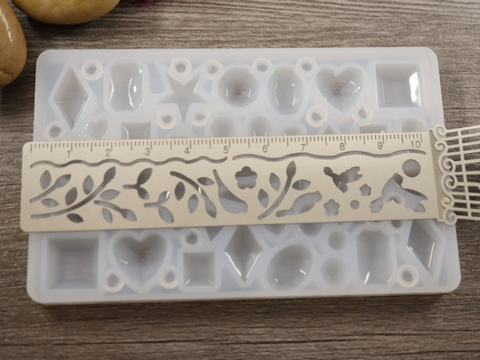 Silikonimuotti kuviot, 66x106x6mm, 1kpl