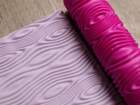 Kuviorulla puukuvio, 8x2.2cm, 1kpl