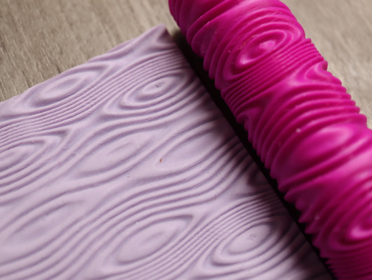 Kuviorulla puukuvio, 8x2.2cm, 1kpl