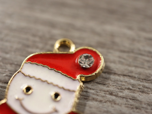 Lumiukkoriipus, 25x15mm, moniväri, 1kpl