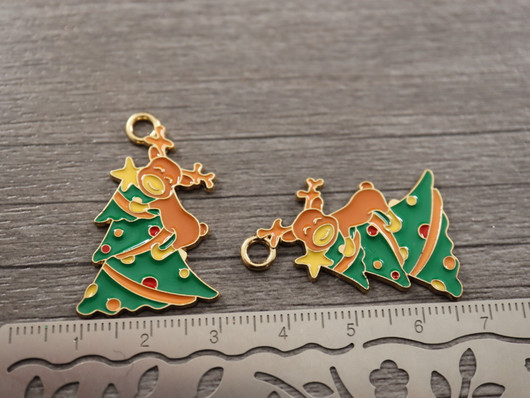 Kuusi ja pororiipus, 33x22mm, moniväri, 1kpl