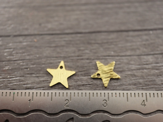 Tähtiriipus, 8x8mm, 24K/kulta, 1kpl