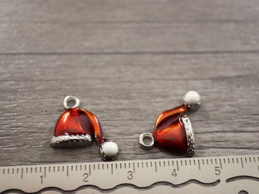 Jouluhatturiipus, 17x17mm, moniväri, 1kpl