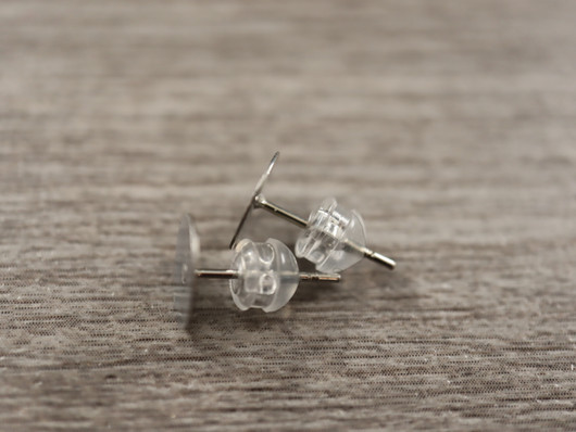 Korvakorun tausta, 4.5x5mm, rst, 10kpl