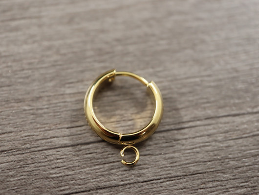 Korvakorurengas huggie, 16x4mm, 24K kulta/rst, 1pari