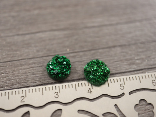 Kapussi rösöpinta, 8mm, vihreä, 10kpl