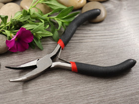 Kaarevapäiset korupihdit, 12cm, uralliset, musta, 1kpl