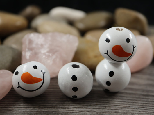 Puuhelmi lumiukko, 19.5x18mm, valkoinen, (10+10kpl) 20kpl