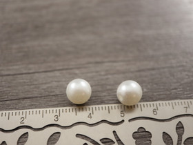 Akryylihelmi puoliporattu, 8mm, kerma, 20kpl