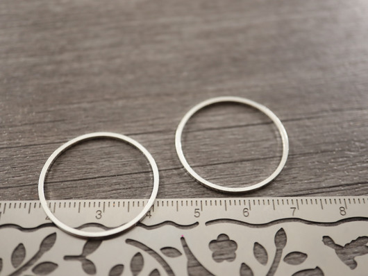 Linkki ympyrä, 25x1mm, umpi, 925/ kirkashopea, 1kpl