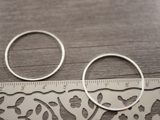 Linkki ympyrä, 30x1mm, umpi, 925/ kirkashopea, 1kpl