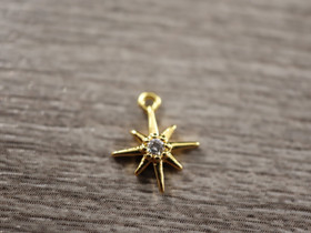 Strassiriipus tähti, 11x9mm, 18K/vaaleakulta, 1kpl