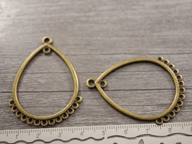 Pisarariipus/ linkki, 47x36mm, pronssi, 1kpl