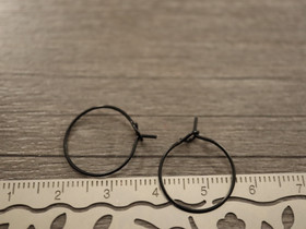 Korvakorurengas, 16x0.7mm, musta/rst, 1pari