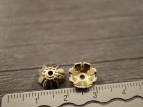 Helmihattu kukka, 10x3.5mm, vaaleakulta, 20kpl