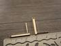 Korvakorutappi lenkillä palkki, 20x2mm, vaaleakulta, 1pari
