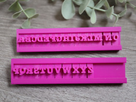 Leimasinsetti isot ja pienet kirjaimet, 4mm/5mm 1setti