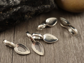 Riipuspidike, (liimattava), 21x8mm, kromi, 1kpl