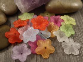 Akryylihelmi kukka, 5x18mm, mixsetti, 10kpl