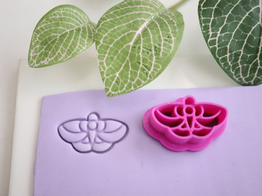 Muotti yöperhonen, 25mm/30mm/35mm, 1kpl