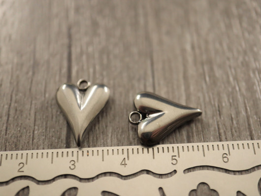 Sydänriipus, 15x12mm, rst, 1kpl