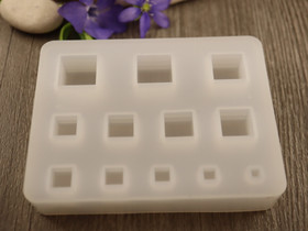 Silikonimuotti neliö, 85.5x65x15.5mm