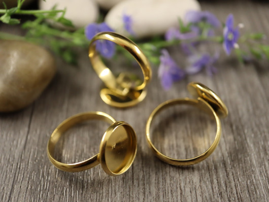 Sormuspohja 18mm,  12mm kapussille, 18K/kulta/PVD/ rst, 1kpl
