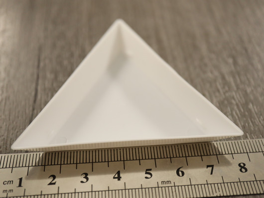 Kolmiolautanen, 7x6x1.1cm, valkoinen, 5kpl