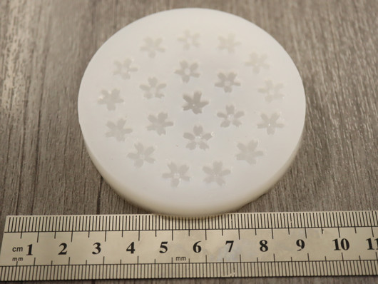 Silikonimuotti kukat, 76mm, kirkas, 1kpl