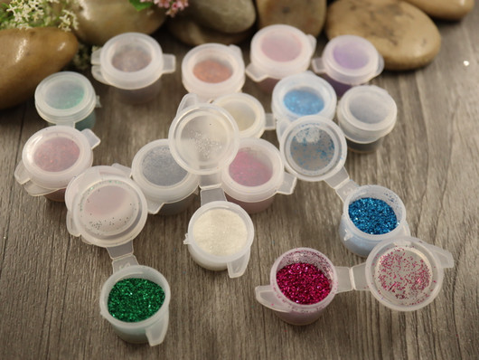 Mysteeriglitterit, n. 5-10g, 5 erilaista, 1setti