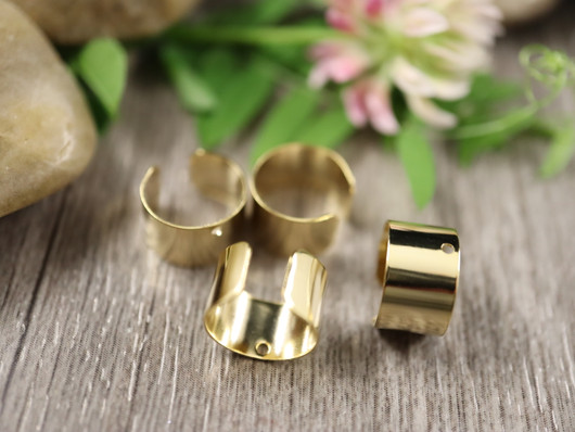 Rustokoru/ ear cuff, 10x9mm, kulta/ rst, 1pari