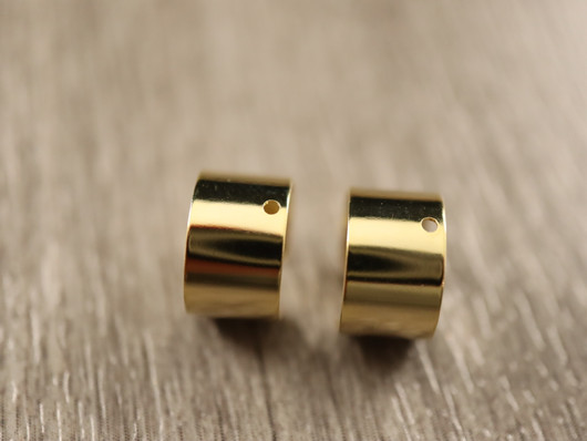 Rustokoru/ ear cuff, 10x9mm, kulta/ rst, 1pari