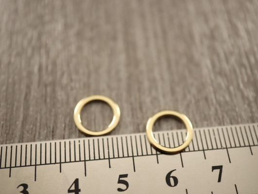 Linkki ympyrä, 10x0,9mm, umpi, 24K/ kulta/rst, 10kpl