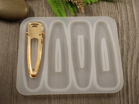 Silikonimuotti pinni/ klipsi, 98x80x4.5mm, 1kpl