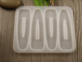 Silikonimuotti pinni/ klipsi, 98x80x4.5mm, 1kpl