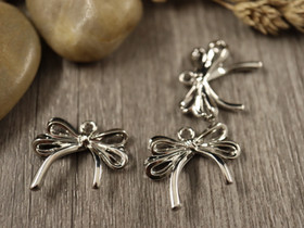 Rusettiriipus, 19x15mm, kromi, 1kpl