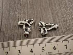 Rusettiriipus, 19x15x3mm, rst, 1kpl