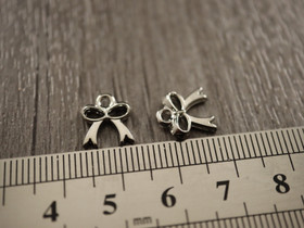 Rusettiriipus, 10.5x9.5mm, kromi, 1kpl