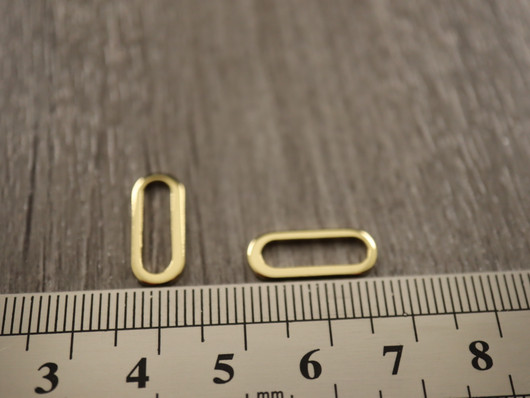 Linkki ovaali, 16x6.5x1mm, kulta/rst, 10kpl