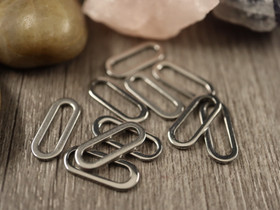 Linkki ovaali, 16x6.5x1mm, rst, 10kpl