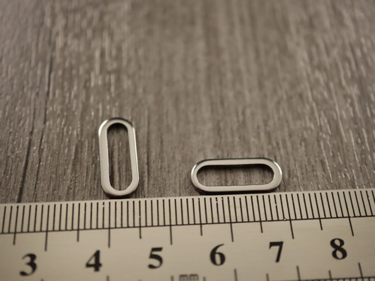 Linkki ovaali, 16x6.5x1mm, rst, 10kpl