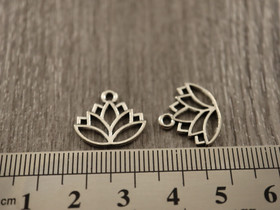 Lotuskukkariipus, 15x17mm, kromi, 1kpl