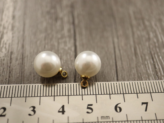 Helmiriipus, 14x10mm, 18K kulta/ valkoinen, 1kpl