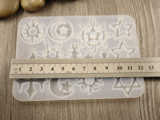 Silikonimuotti aurinko, 88x123x4mm, 1kpl