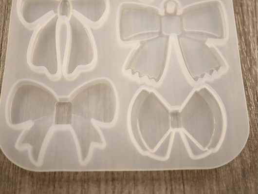 Silikonimuotti rusetti, 107x79x4mm, 1kpl